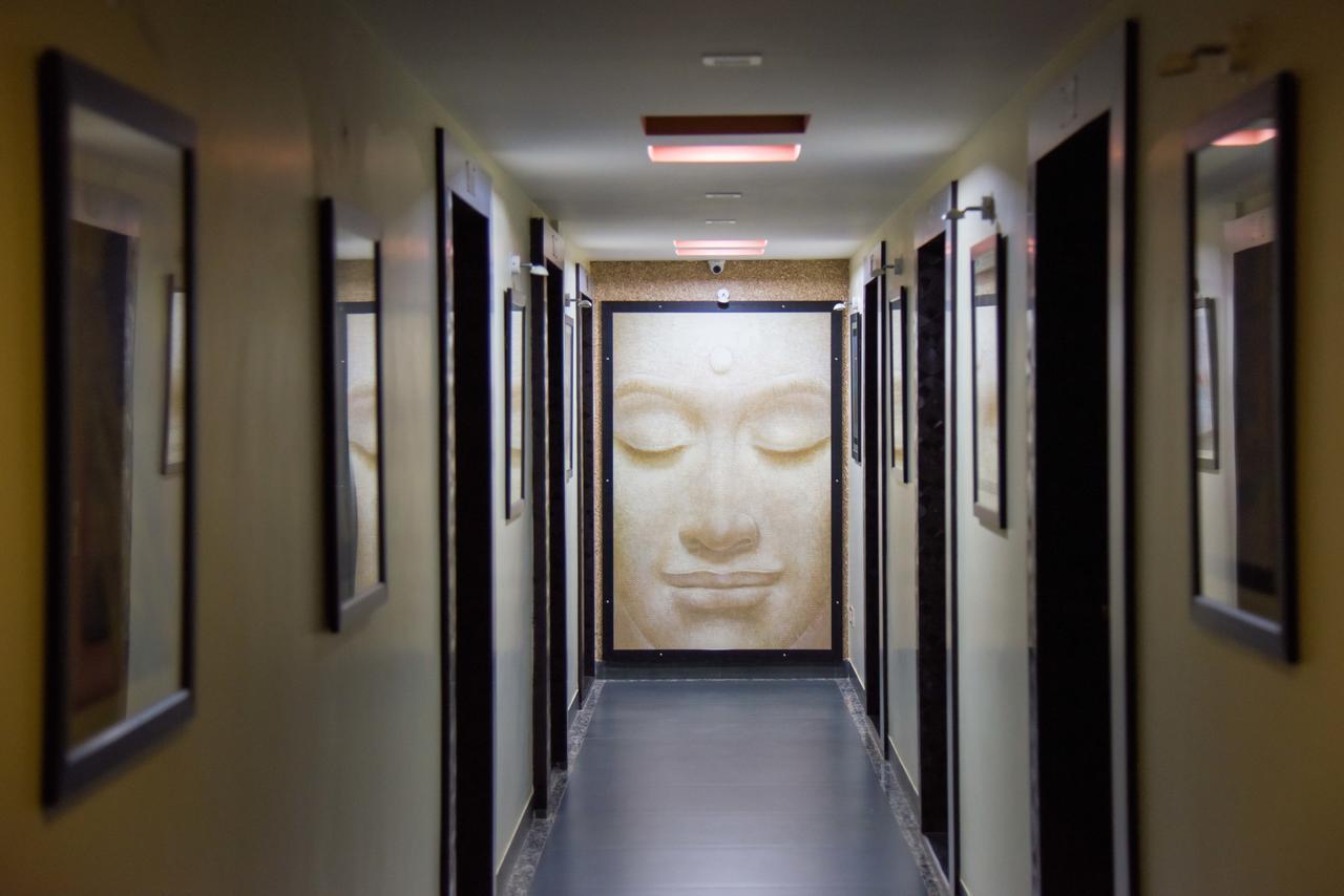 בהוי Hotel Tulsi Residency מראה חיצוני תמונה