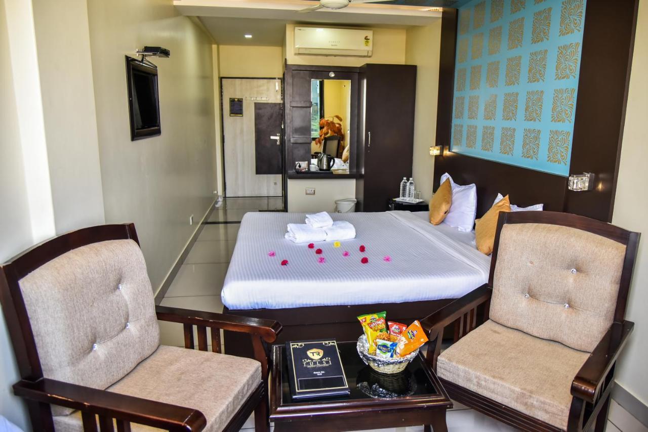 בהוי Hotel Tulsi Residency מראה חיצוני תמונה